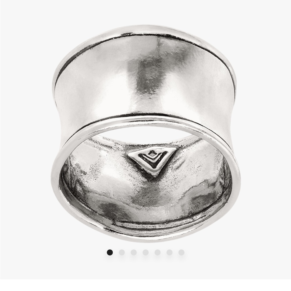 SILPADA Hammered Cuff ring